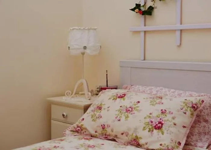 Romantic On Rynok Square With Air-conditioning