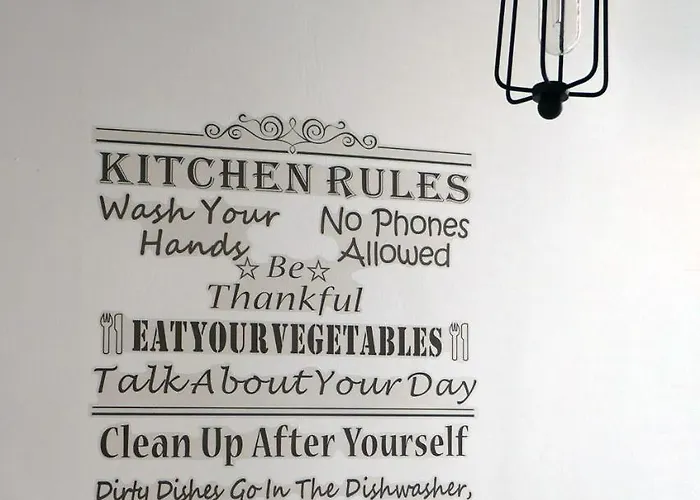 Romantic On Rynok Square With Air-conditioning Apartament