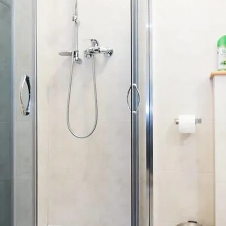 Daire Romantic On Rynok Square With Air-conditioning Lviv