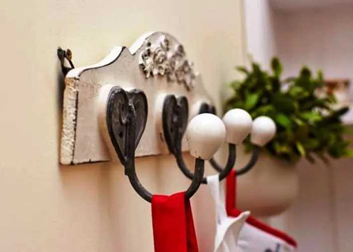 Romantic On Rynok Square With Air-conditioning *