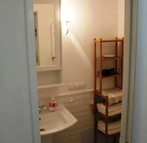 Romantic On Rynok Square With Air-conditioning *