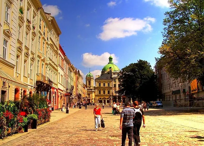Romantic On Rynok Square With Air-conditioning Lviv